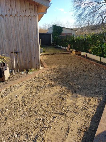 Paysagiste pour une allée en gravier à Sanguinet près du basin d'Arcachon