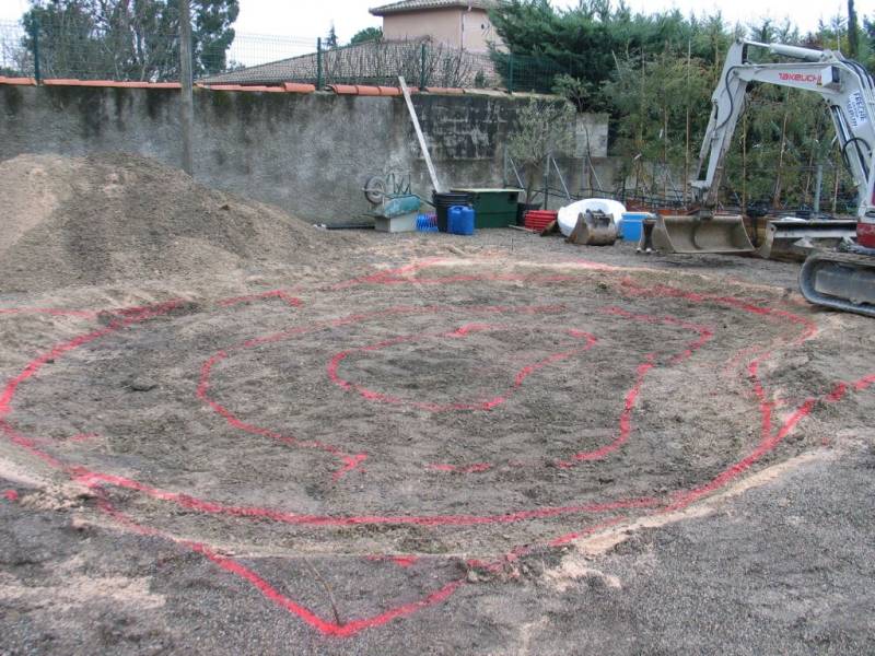 Paysagiste pour réalisation d'un bassin poisson extérieur d'exposition pour une jardinerie à Blagnac