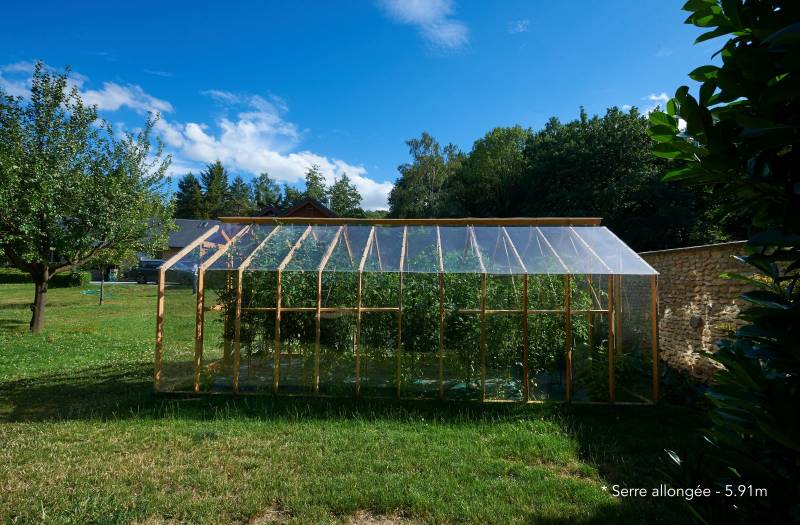 Paysagiste  pour serre avec ossature bois