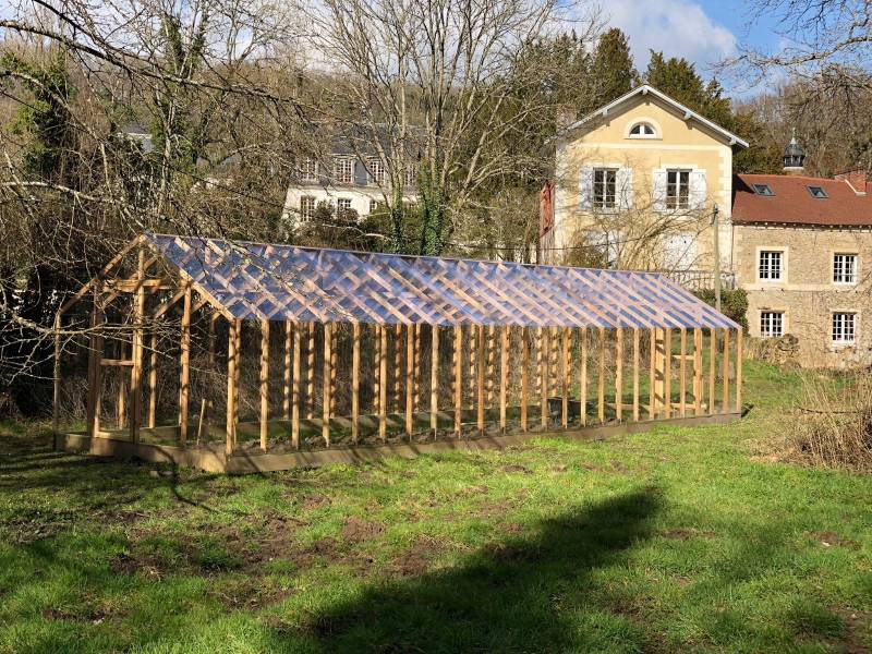 Paysagiste pour l'aménagement jardin extérieur  avec la réalisation d'une serre en bois avec vitrage polycarbonate à Parentis en Born près du Bassin d'ArcachonSerre Helio