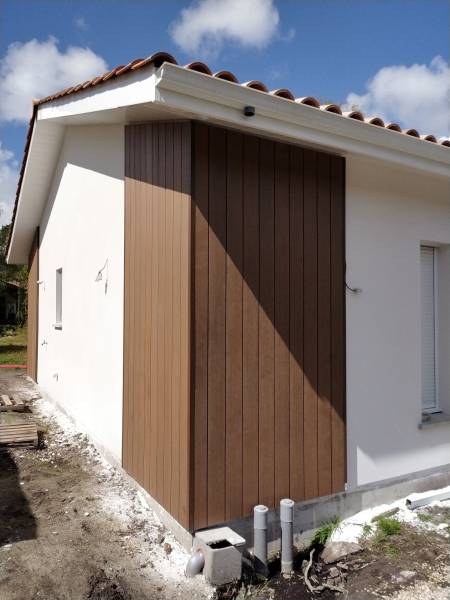 paysagiste pour l réalisation de bardages décoratifs en composite à Sanguinet ans les Landes