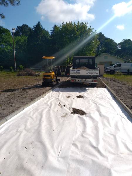 Réalisation d'une allée en gravier compact carrossable à Sanguinet dans Les Landes