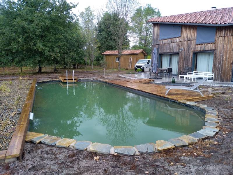 Conception et aménagement d’une piscine naturelle à Sanguinet dans les Landes